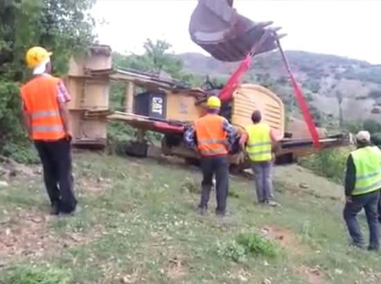 13 Maneiras Malucas de Usar sua Escavadeira